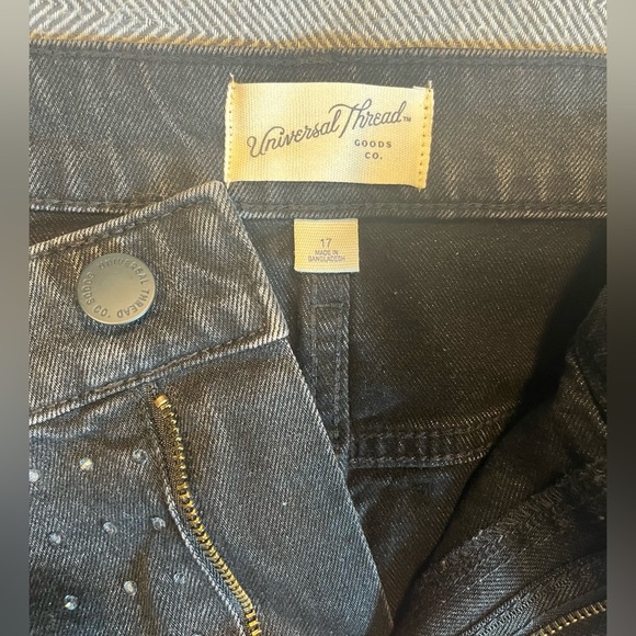 Universal Thread Black Jean Miniskirt with Stud Detail Size 17 - Picture 7 of 9